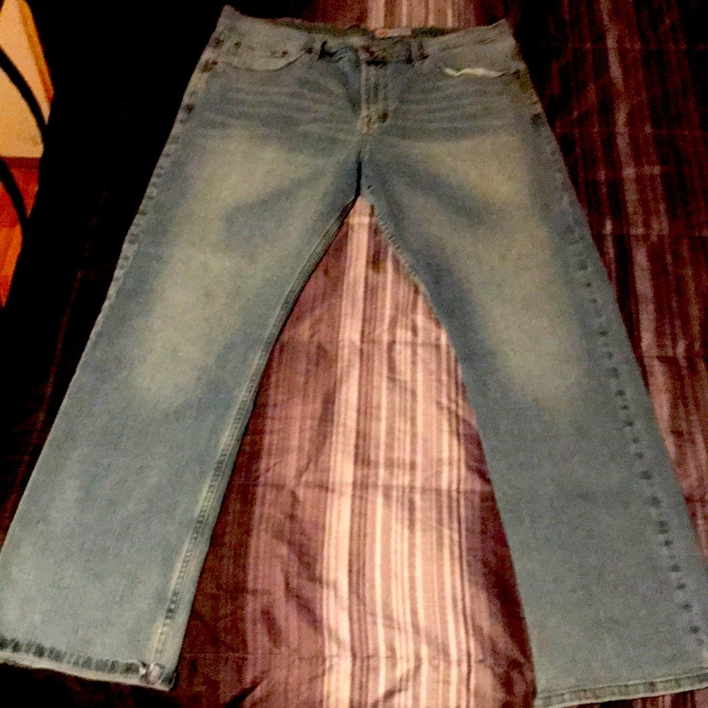 Wrangler stonewashed slim straight 38X 32